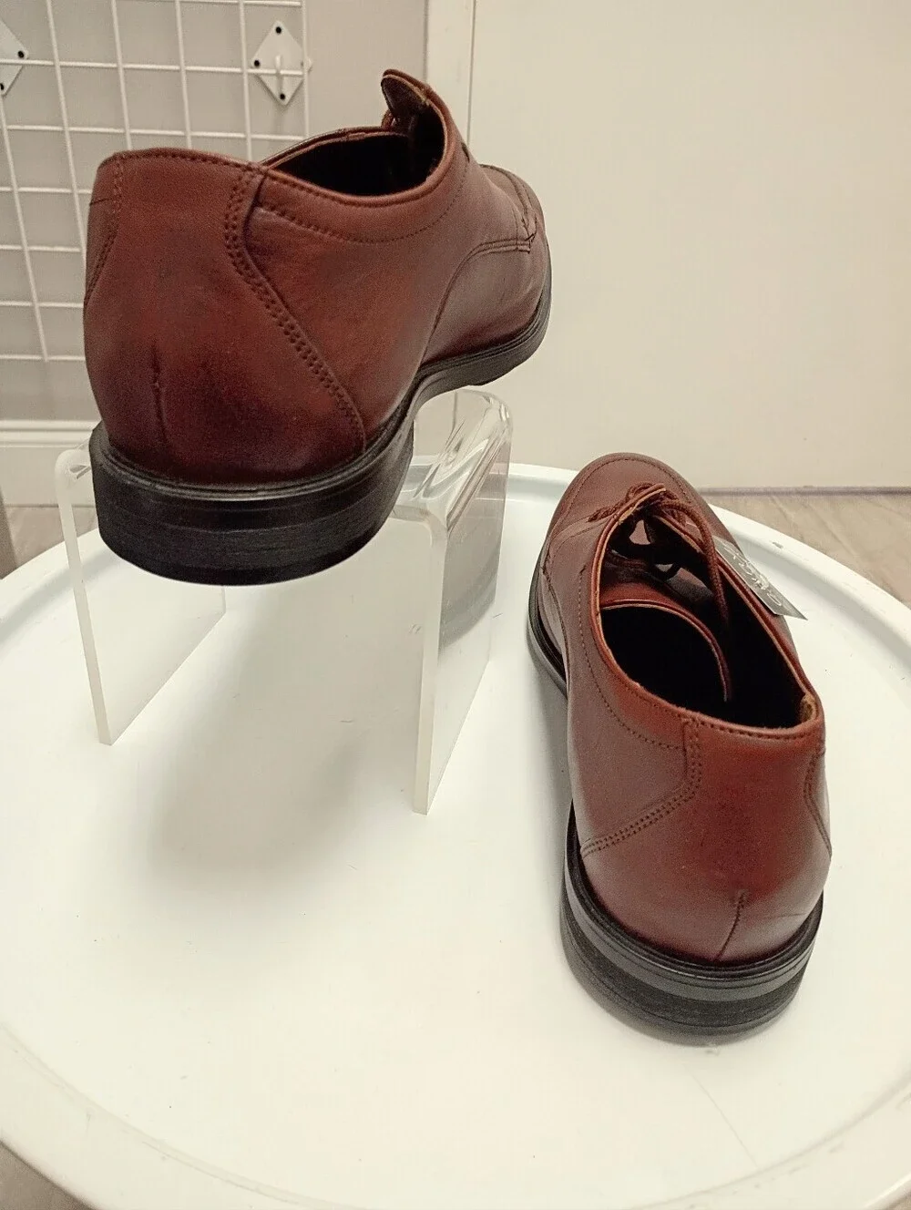 Men's BOSTONIAN Burgundy LEATHER Lace-Up Dress Shoes